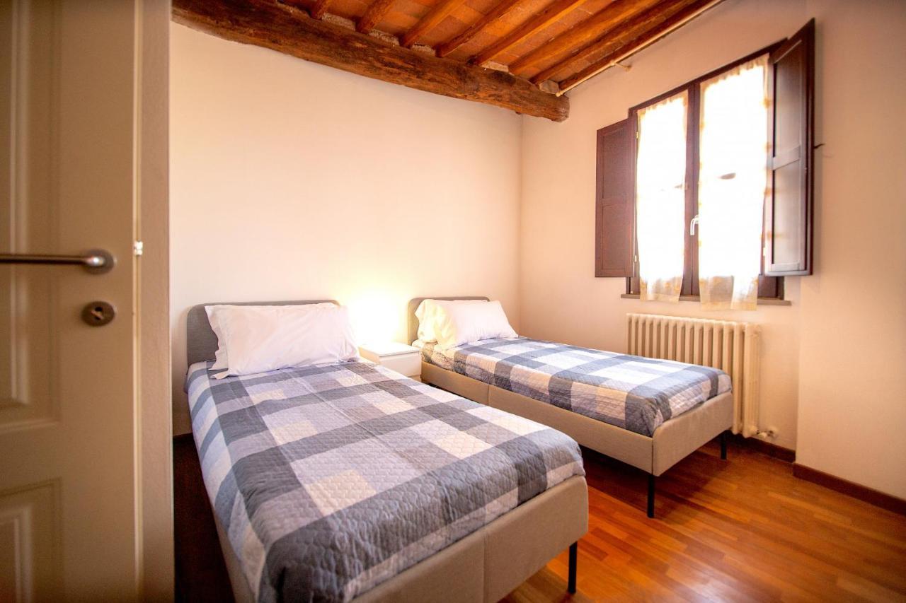 Serena Apartment, Cosy Close Center Town Lucca Exteriör bild