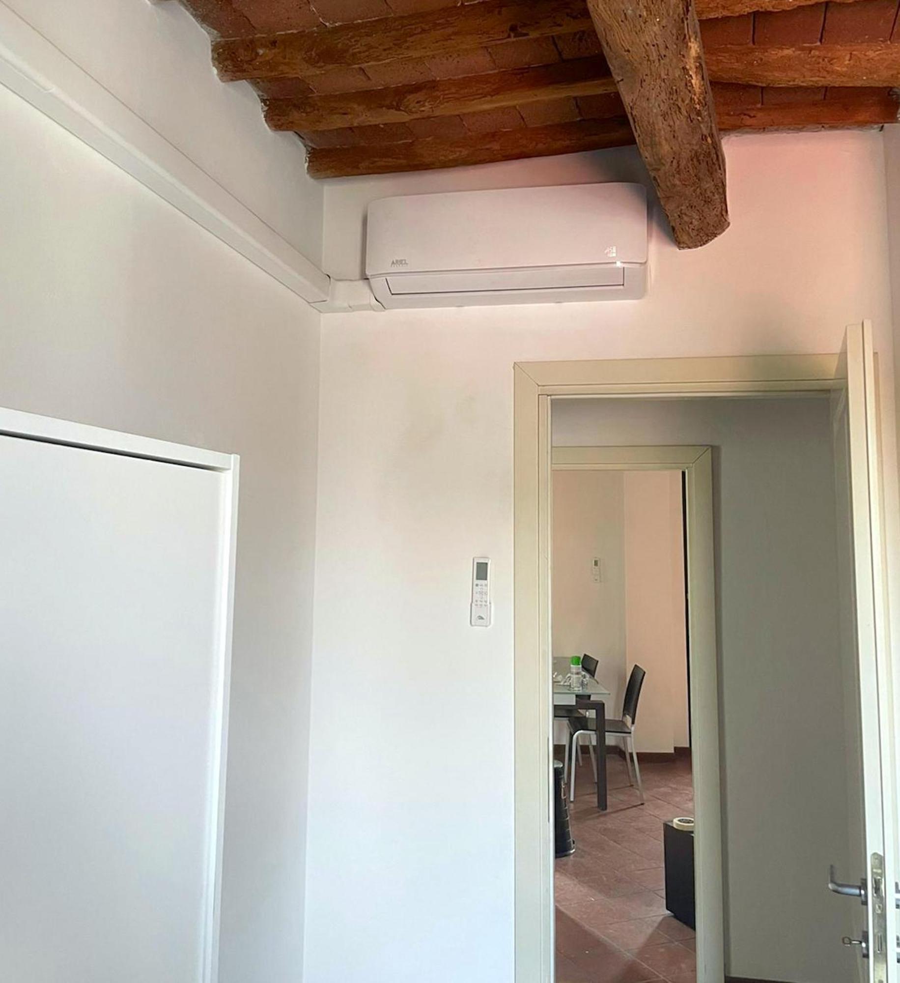 Serena Apartment, Cosy Close Center Town Lucca Exteriör bild